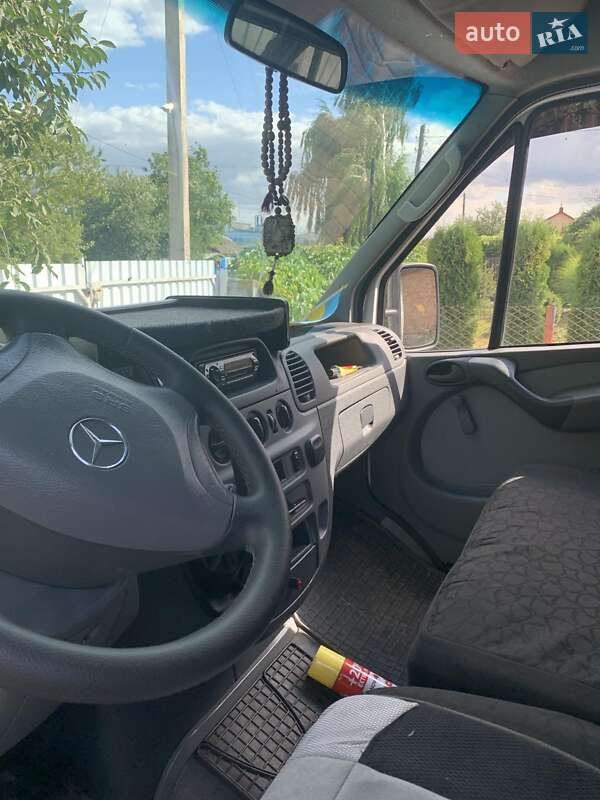 Грузопассажирский фургон Mercedes-Benz Sprinter 2005 в Луцке фото 16 Грузопассажирский фургон Mercedes-Benz Sprinter 2005 в Луцке