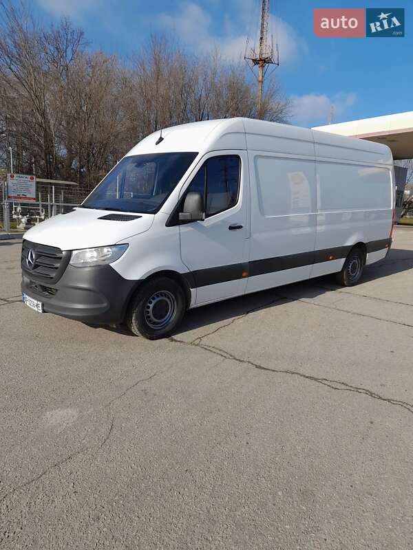 Вантажний фургон Mercedes-Benz Sprinter 2020 в Запоріжжі фото 3 Вантажний фургон Mercedes-Benz Sprinter 2020 в Запоріжжі
