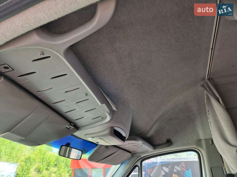 Вантажний фургон Mercedes-Benz Sprinter 2015 в Тернополі фото 15 Вантажний фургон Mercedes-Benz Sprinter 2015 в Тернополі