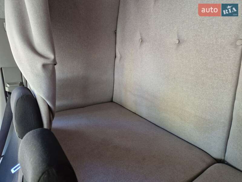 Вантажний фургон Mercedes-Benz Sprinter 2015 в Тернополі фото 28 Вантажний фургон Mercedes-Benz Sprinter 2015 в Тернополі