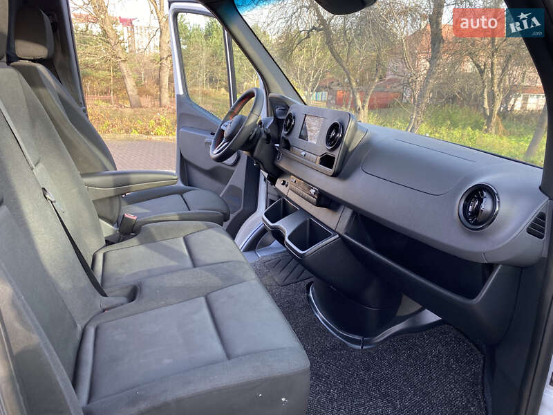 Грузовой фургон Mercedes-Benz Sprinter 2020 в Калуше