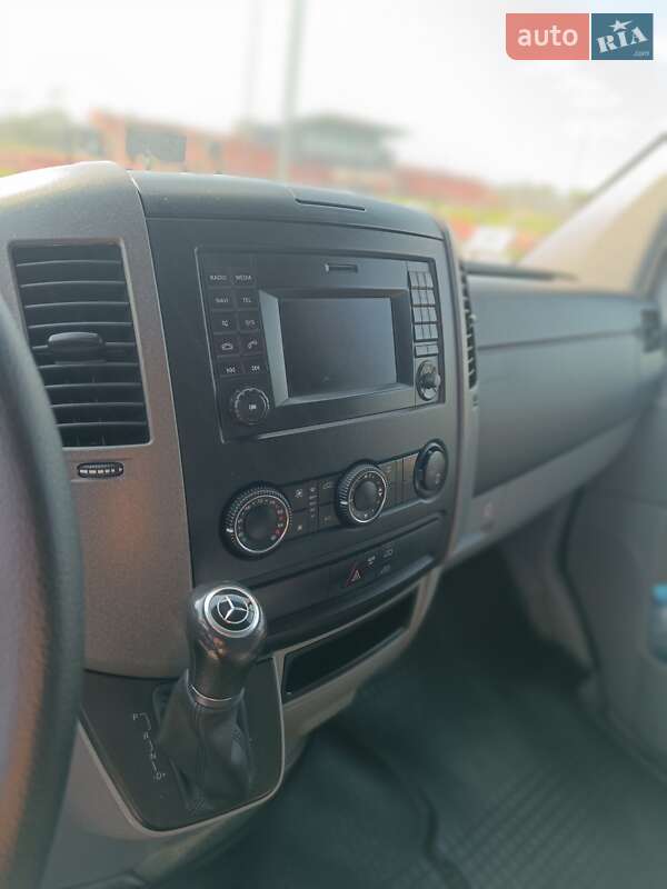Вантажний фургон Mercedes-Benz Sprinter 2016 в Ковелі фото 6 Вантажний фургон Mercedes-Benz Sprinter 2016 в Ковелі