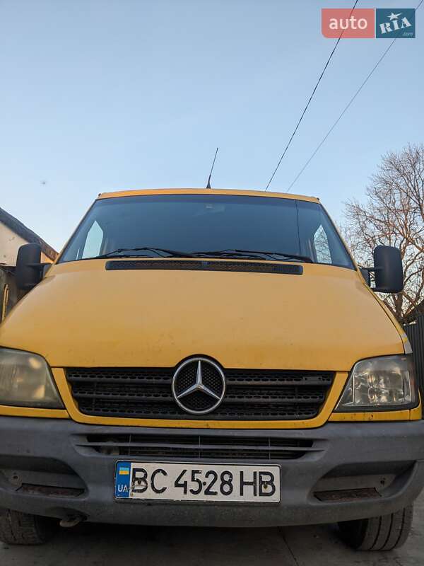 Мінівен Mercedes-Benz Sprinter 2004 в Комарному