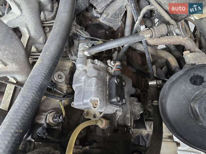 Грузопассажирский фургон Mercedes-Benz Sprinter 1997 в Львове