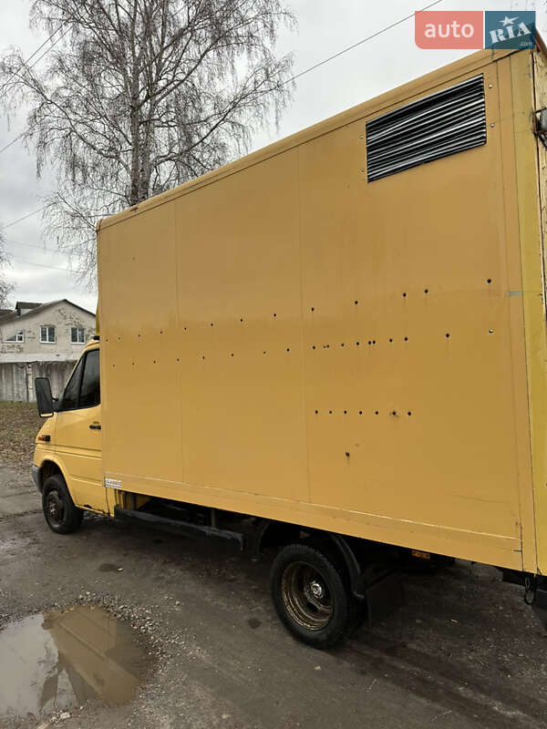 Вантажний фургон Mercedes-Benz Sprinter 2006 в Сумах фото 4 Вантажний фургон Mercedes-Benz Sprinter 2006 в Сумах