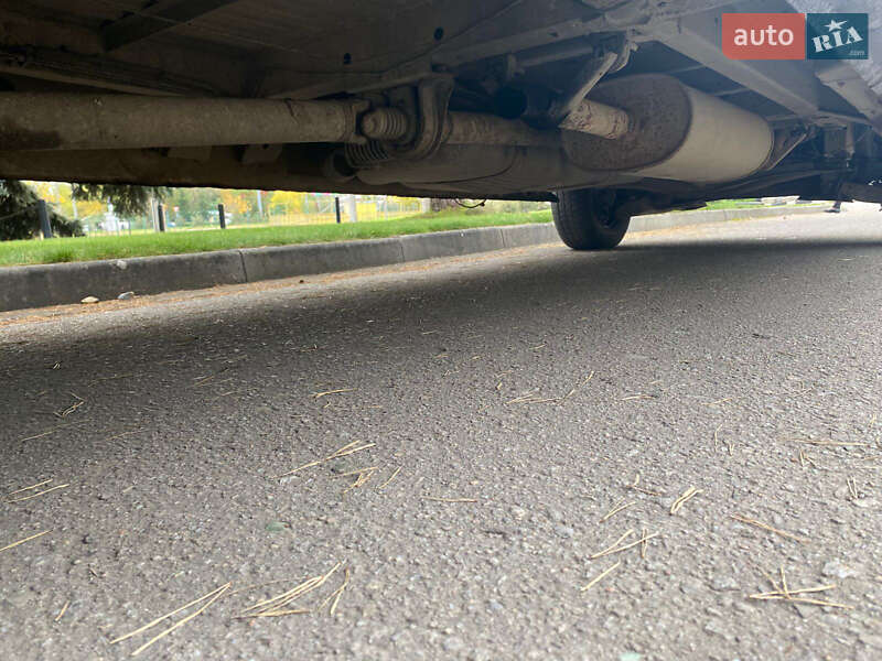 Вантажний фургон Mercedes-Benz Sprinter 2005 в Івано-Франківську