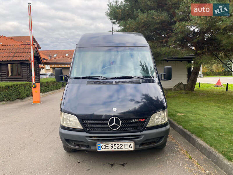 Вантажний фургон Mercedes-Benz Sprinter 2005 в Івано-Франківську