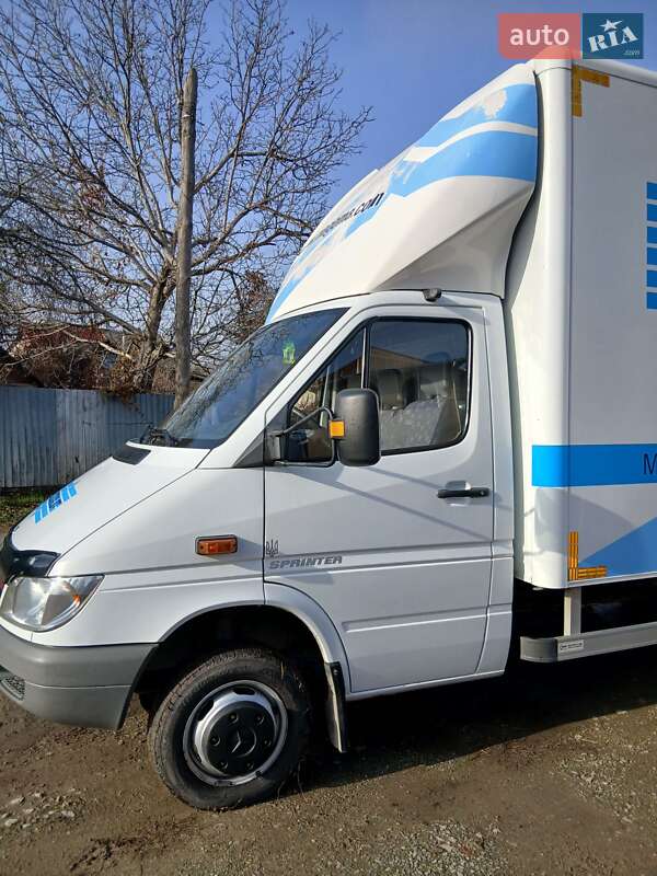 Грузовой фургон Mercedes-Benz Sprinter 2006 в Каменец-Подольском фото 46 Грузовой фургон Mercedes-Benz Sprinter 2006 в Каменец-Подольском