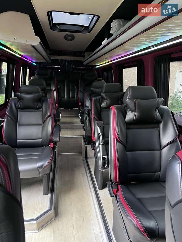 Микроавтобус Mercedes-Benz Sprinter 2011 в Яготине фото 10 Микроавтобус Mercedes-Benz Sprinter 2011 в Яготине