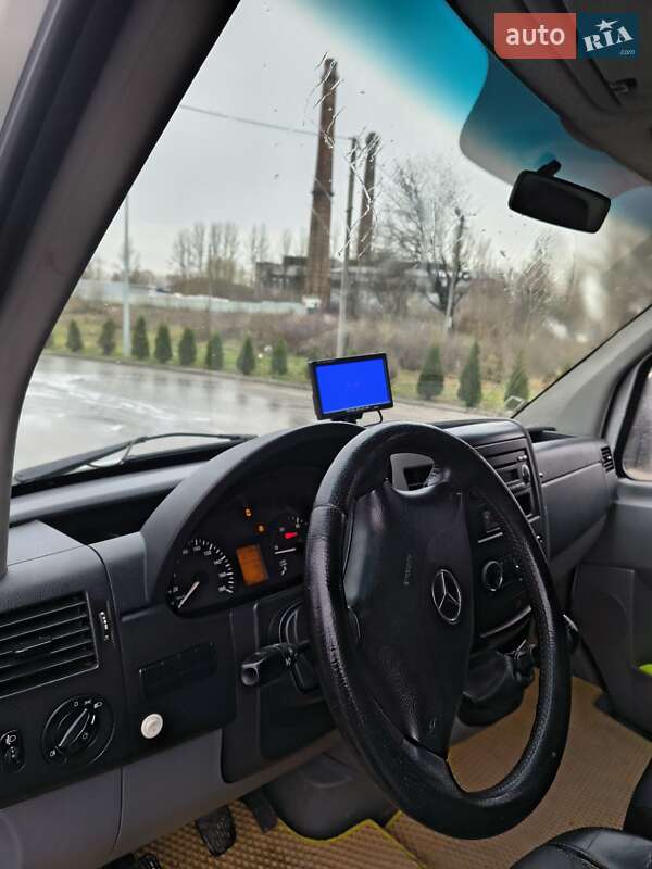 Вантажний фургон Mercedes-Benz Sprinter 2010 в Тернополі