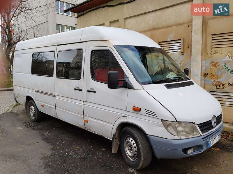 Универсал Mercedes-Benz Sprinter 2004 в Ивано-Франковске