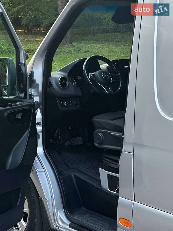 Мікроавтобус вантажний (до 3,5т) Mercedes-Benz Sprinter 2018 в Чернівцях фото 26 Мікроавтобус вантажний (до 3,5т) Mercedes-Benz Sprinter 2018 в Чернівцях