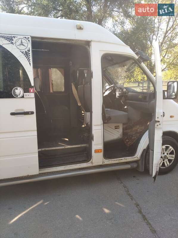 Микроавтобус Mercedes-Benz Sprinter 2000 в Запорожье фото 9 Микроавтобус Mercedes-Benz Sprinter 2000 в Запорожье