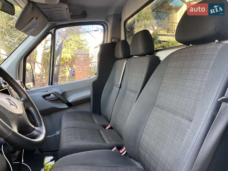 Автовоз Mercedes-Benz Sprinter 2011 в Луцьку