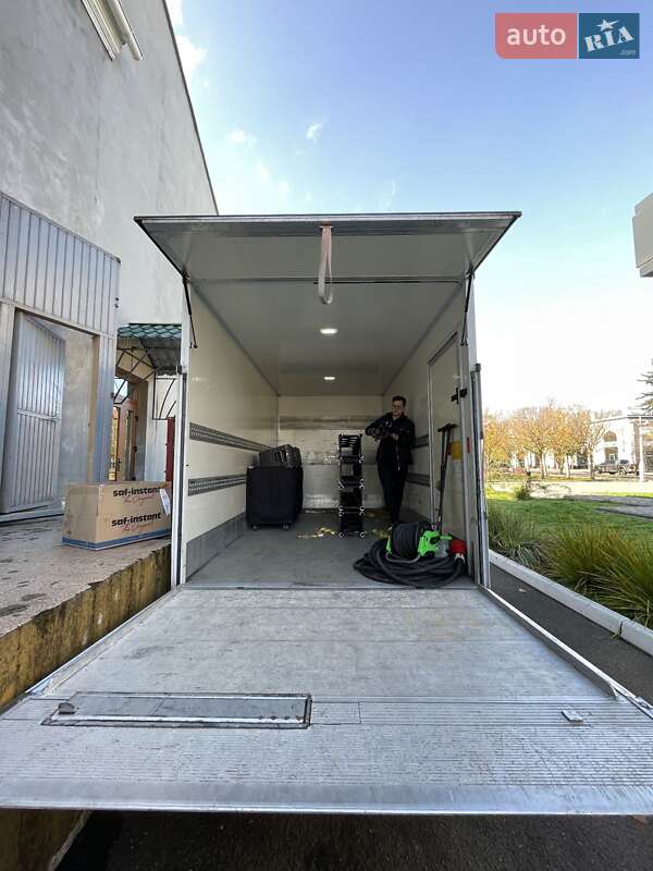 Грузовой фургон Mercedes-Benz Sprinter 2017 в Львове фото 7 Грузовой фургон Mercedes-Benz Sprinter 2017 в Львове