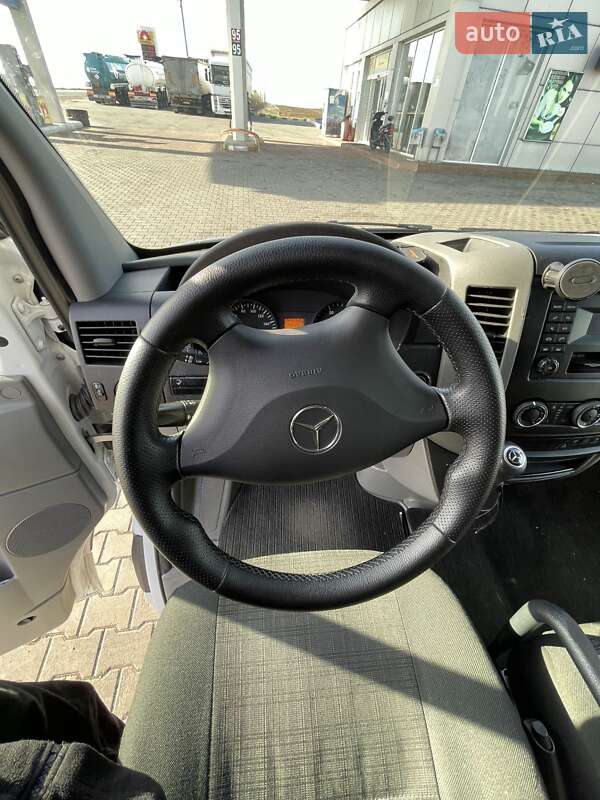 Грузовой фургон Mercedes-Benz Sprinter 2017 в Львове фото 10 Грузовой фургон Mercedes-Benz Sprinter 2017 в Львове