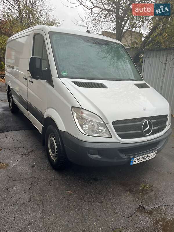 Mercedes-Benz Sprinter 2013