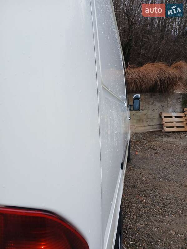 Грузопассажирский фургон Mercedes-Benz Sprinter 2005 в Виноградове