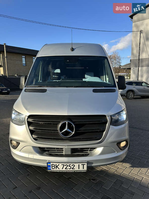 Микроавтобус Mercedes-Benz Sprinter 2018 в Ровно фото 9 Микроавтобус Mercedes-Benz Sprinter 2018 в Ровно