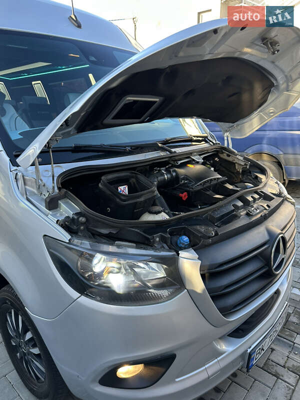 Микроавтобус Mercedes-Benz Sprinter 2018 в Ровно фото 24 Микроавтобус Mercedes-Benz Sprinter 2018 в Ровно