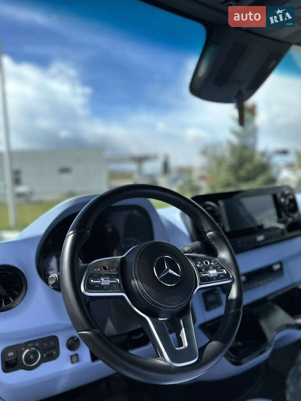 Микроавтобус Mercedes-Benz Sprinter 2018 в Ровно фото 29 Микроавтобус Mercedes-Benz Sprinter 2018 в Ровно