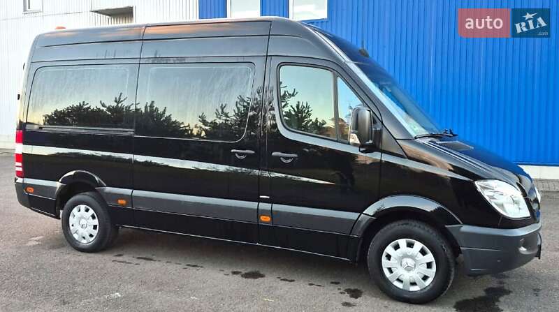 Mercedes-Benz Sprinter 2013