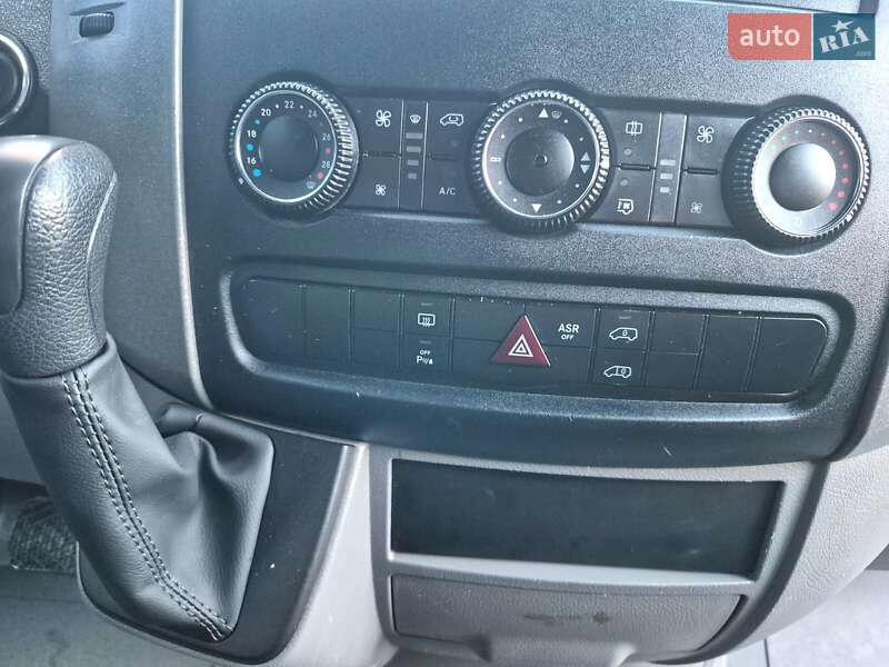 Микроавтобус Mercedes-Benz Sprinter 2013 в Ковеле фото 24 Микроавтобус Mercedes-Benz Sprinter 2013 в Ковеле