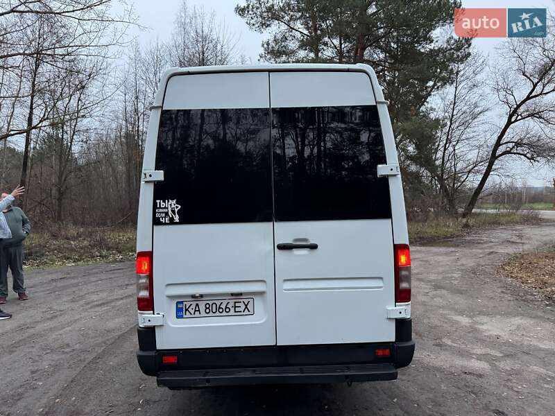 Микроавтобус Mercedes-Benz Sprinter 1999 в Буче