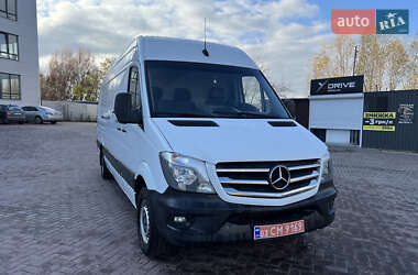 Вантажний фургон Mercedes-Benz Sprinter 2017 в Рівному