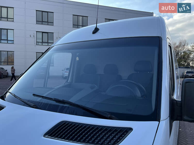 Грузовой фургон Mercedes-Benz Sprinter 2017 в Ровно фото 13 Грузовой фургон Mercedes-Benz Sprinter 2017 в Ровно