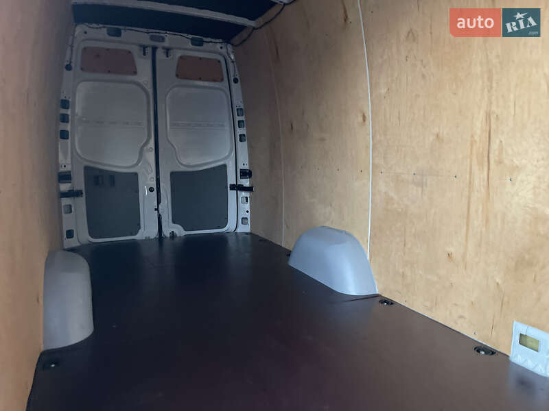 Грузовой фургон Mercedes-Benz Sprinter 2017 в Ровно фото 23 Грузовой фургон Mercedes-Benz Sprinter 2017 в Ровно