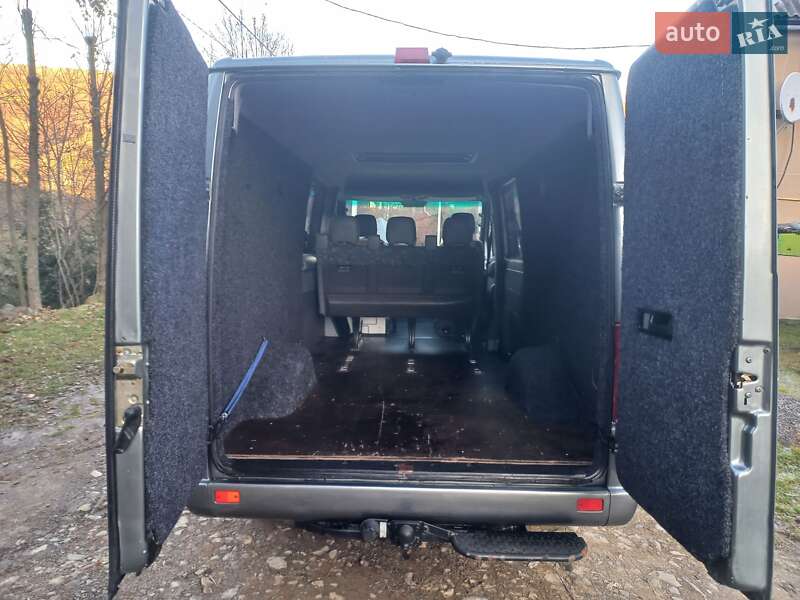 Минивэн Mercedes-Benz Sprinter 2006 в Воловце
