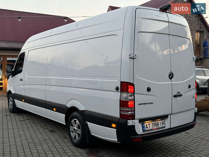Грузопассажирский фургон Mercedes-Benz Sprinter 2015 в Иршаве фото 13 Грузопассажирский фургон Mercedes-Benz Sprinter 2015 в Иршаве