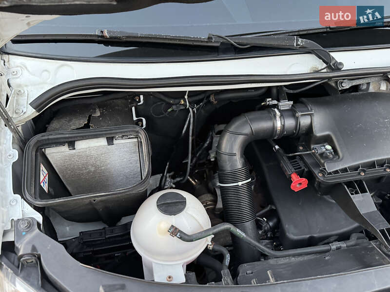 Грузопассажирский фургон Mercedes-Benz Sprinter 2015 в Иршаве фото 18 Грузопассажирский фургон Mercedes-Benz Sprinter 2015 в Иршаве