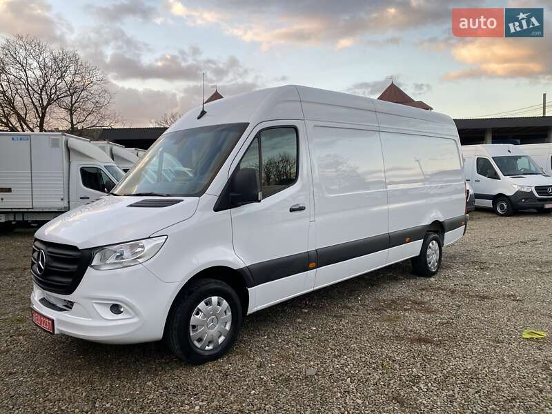 Грузовой фургон Mercedes-Benz Sprinter 2022 в Хусте