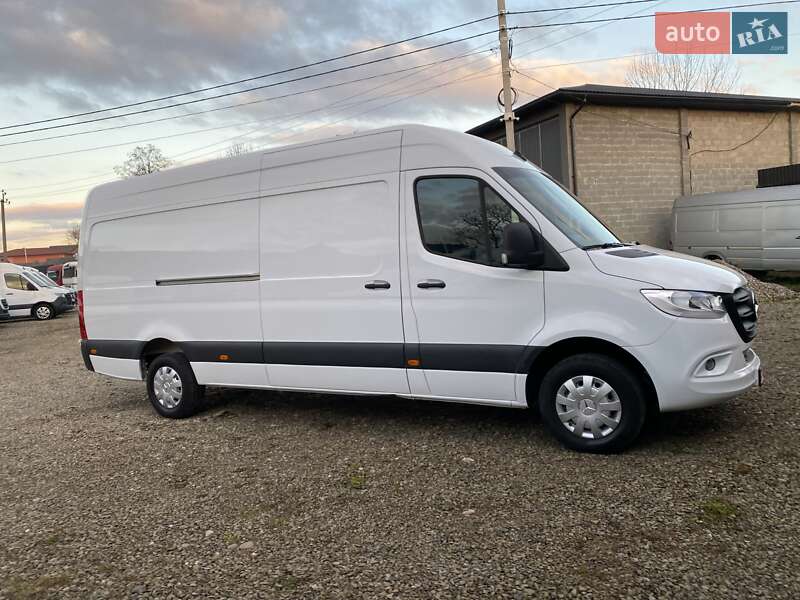 Грузовой фургон Mercedes-Benz Sprinter 2022 в Хусте