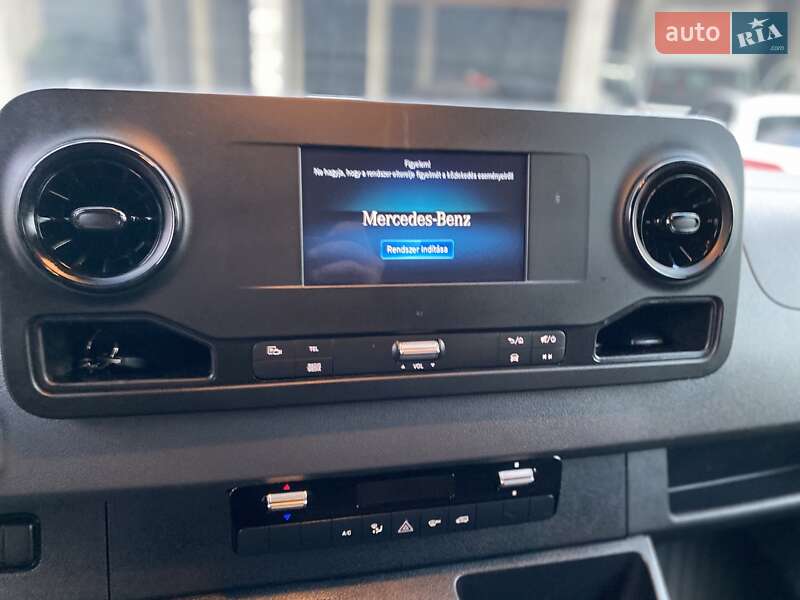 Грузовой фургон Mercedes-Benz Sprinter 2022 в Хусте