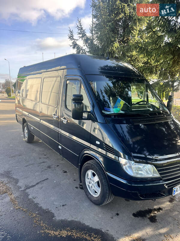 Mercedes-Benz Sprinter 2000 Mercedes-Benz Sprinter 2000