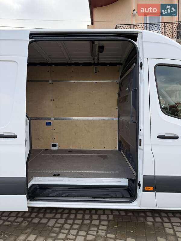 Грузовой фургон Mercedes-Benz Sprinter 2021 в Черновцах фото 51 Грузовой фургон Mercedes-Benz Sprinter 2021 в Черновцах