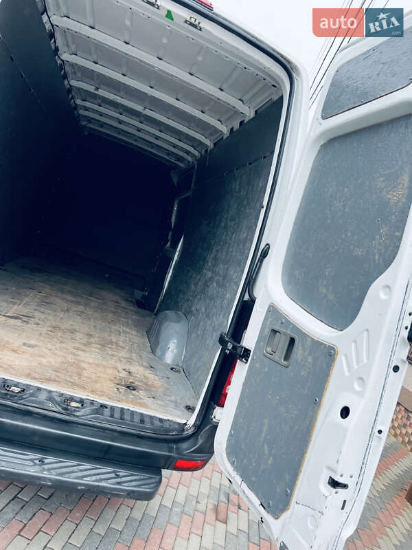Грузовой фургон Mercedes-Benz Sprinter 2016 в Тячеве фото 15 Грузовой фургон Mercedes-Benz Sprinter 2016 в Тячеве