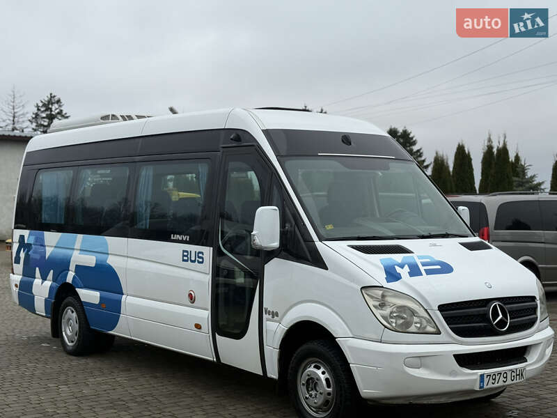 Туристический / Междугородний автобус Mercedes-Benz Sprinter 2009 в Староконстантинове