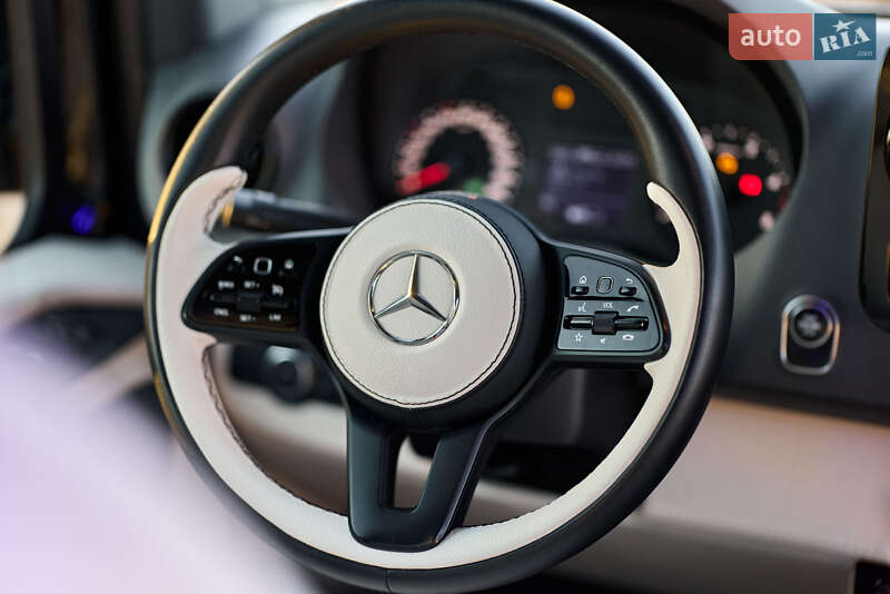 Минивэн Mercedes-Benz Sprinter 2018 в Ровно