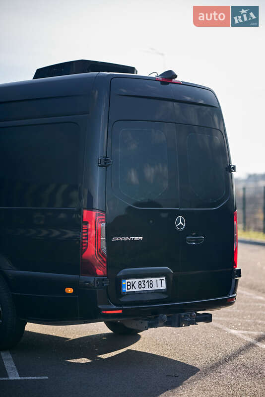 Минивэн Mercedes-Benz Sprinter 2019 в Ровно