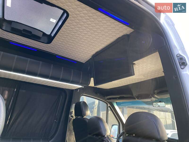 Грузопассажирский фургон Mercedes-Benz Sprinter 2018 в Мукачево