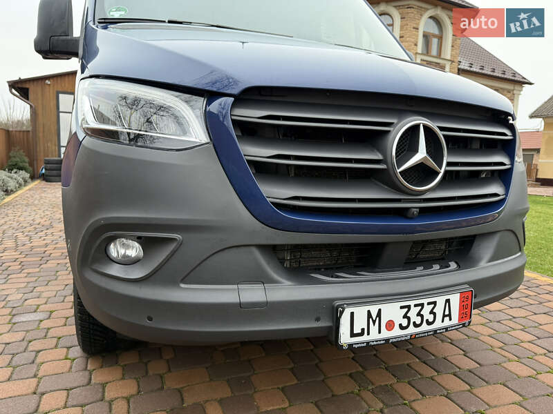 Грузовой фургон Mercedes-Benz Sprinter 2021 в Черновцах