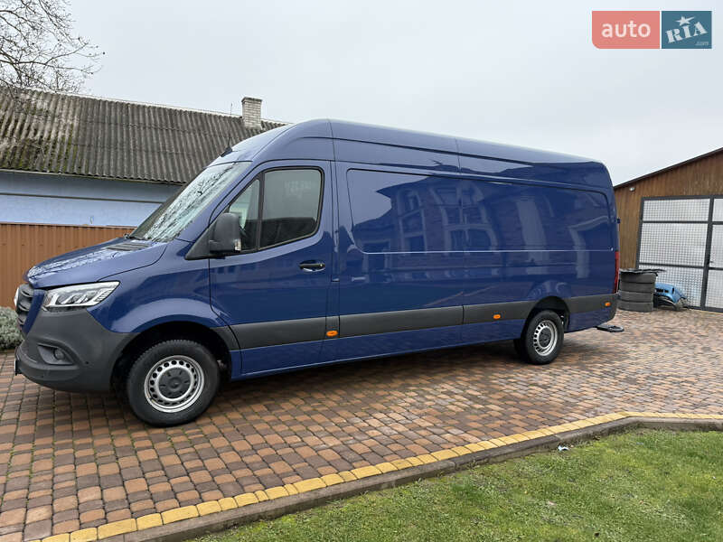 Грузовой фургон Mercedes-Benz Sprinter 2021 в Черновцах