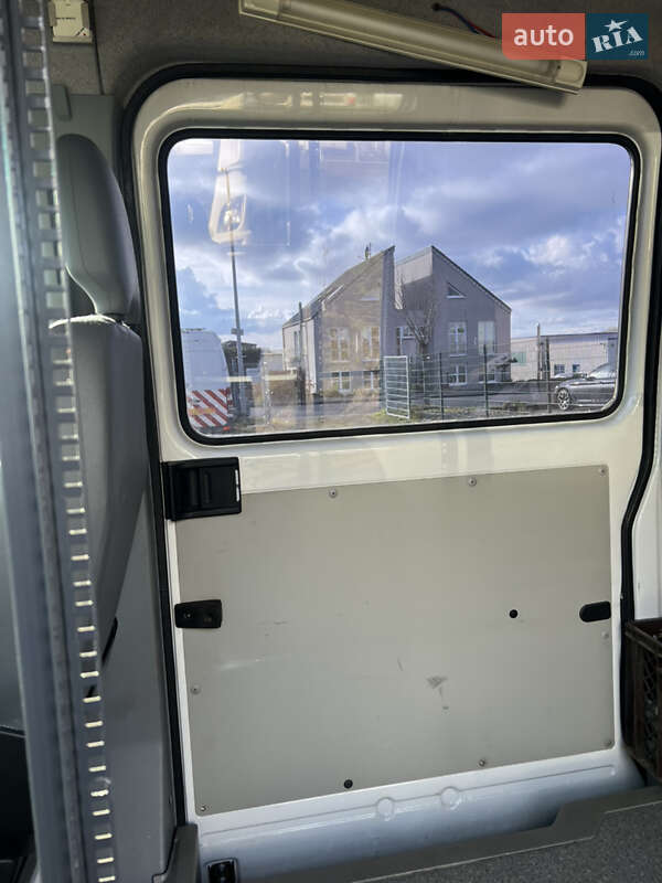 Микроавтобус грузовой (до 3,5т) Mercedes-Benz Sprinter 2005 в Долине