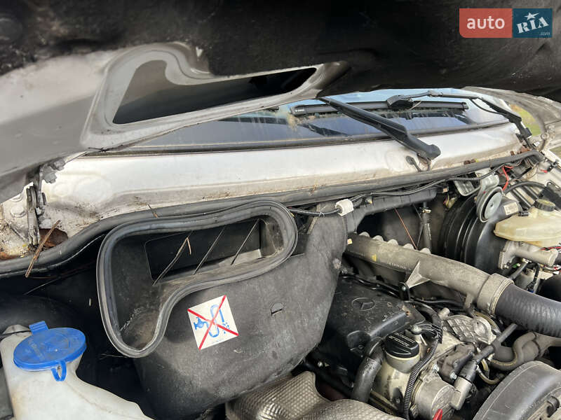 Микроавтобус грузовой (до 3,5т) Mercedes-Benz Sprinter 2005 в Долине