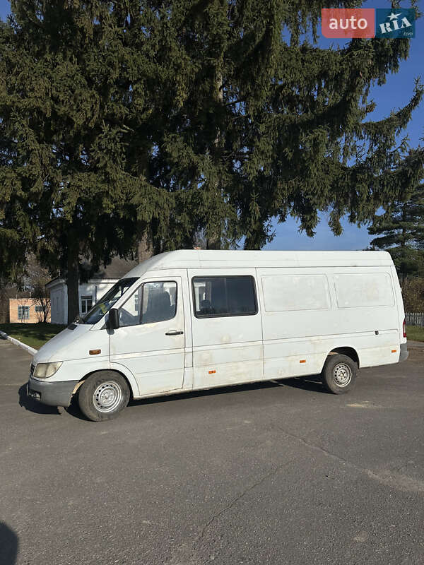 Грузопассажирский фургон Mercedes-Benz Sprinter 2003 в Виннице фото 8 Грузопассажирский фургон Mercedes-Benz Sprinter 2003 в Виннице