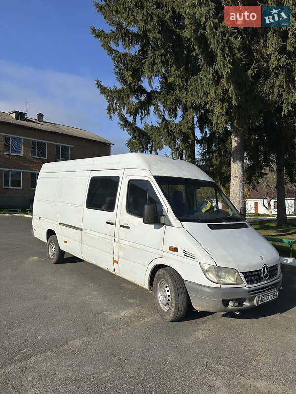 Грузопассажирский фургон Mercedes-Benz Sprinter 2003 в Виннице фото 22 Грузопассажирский фургон Mercedes-Benz Sprinter 2003 в Виннице